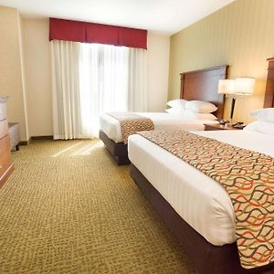 Queen Suite Two Queen Beds Sofa Bed High Floor